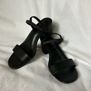 A New Day strapy sandals size 6